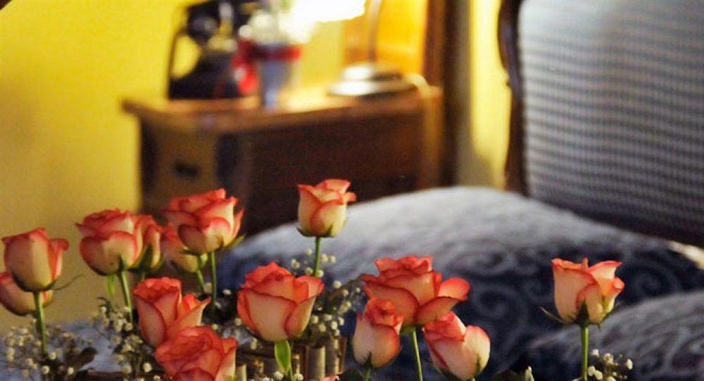 Hotel Azzi Florencja Zewnętrze zdjęcie