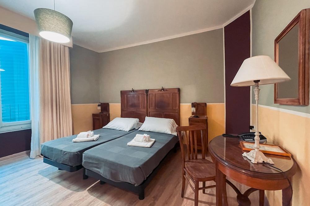 Hotel Azzi Florencja Zewnętrze zdjęcie
