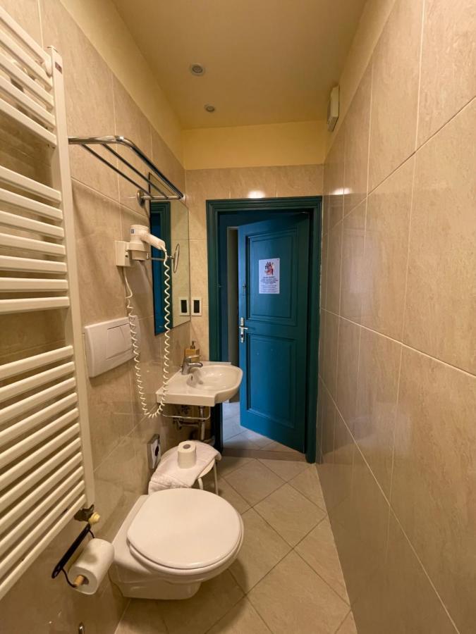 Hotel Azzi Florencja Zewnętrze zdjęcie