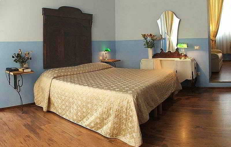 Hotel Azzi Florencja Pokój zdjęcie