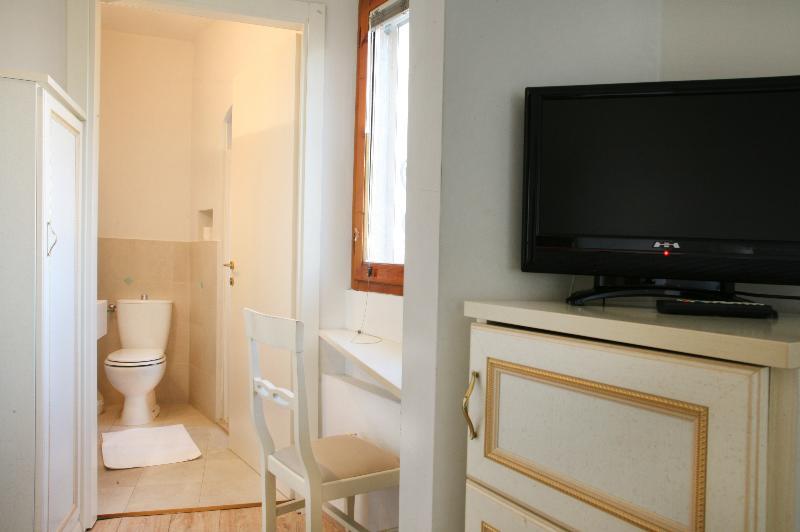 Hotel Azzi Florencja Zewnętrze zdjęcie
